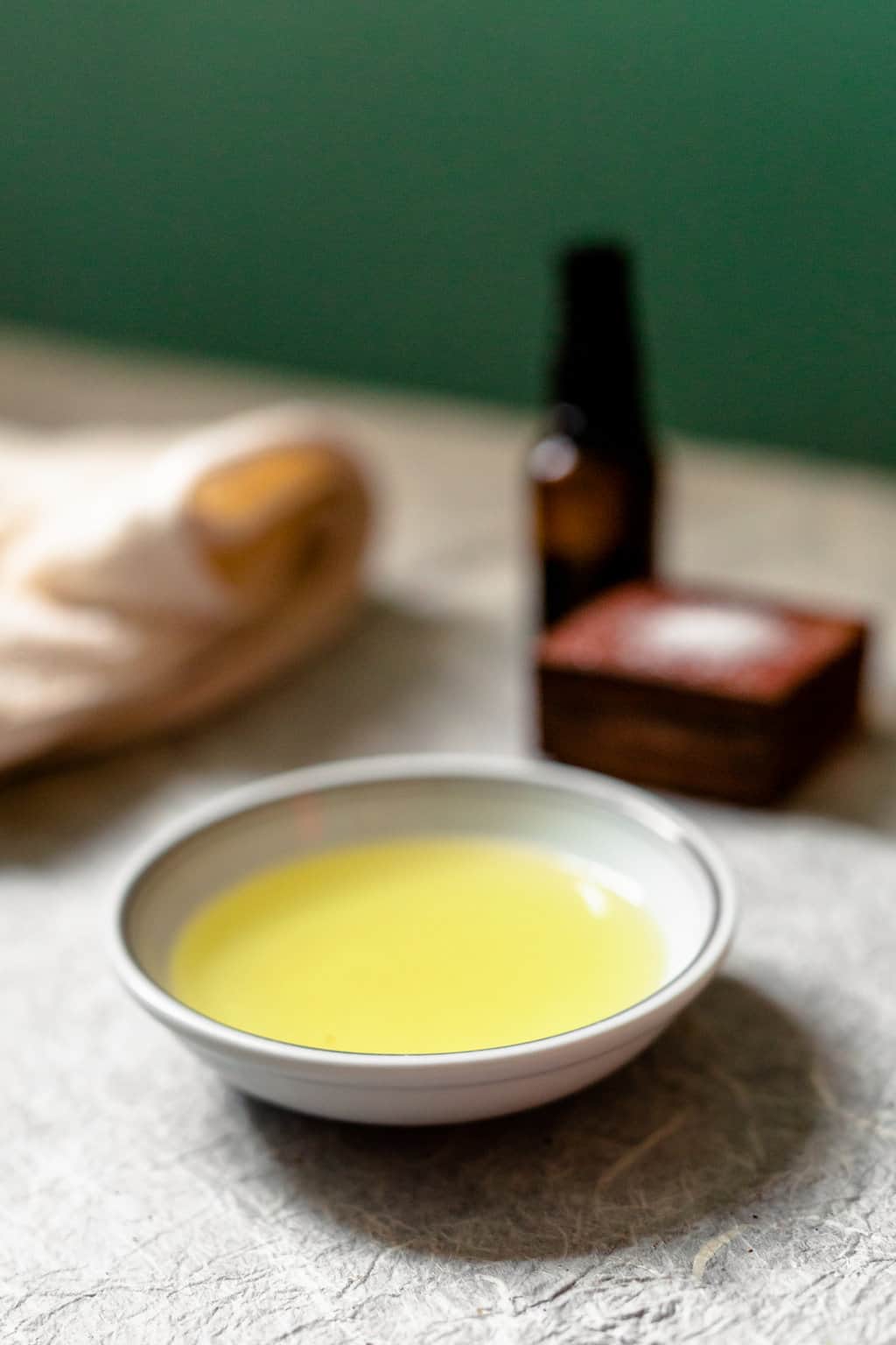 Soften Rough Heels with an Olive Oil Mask
