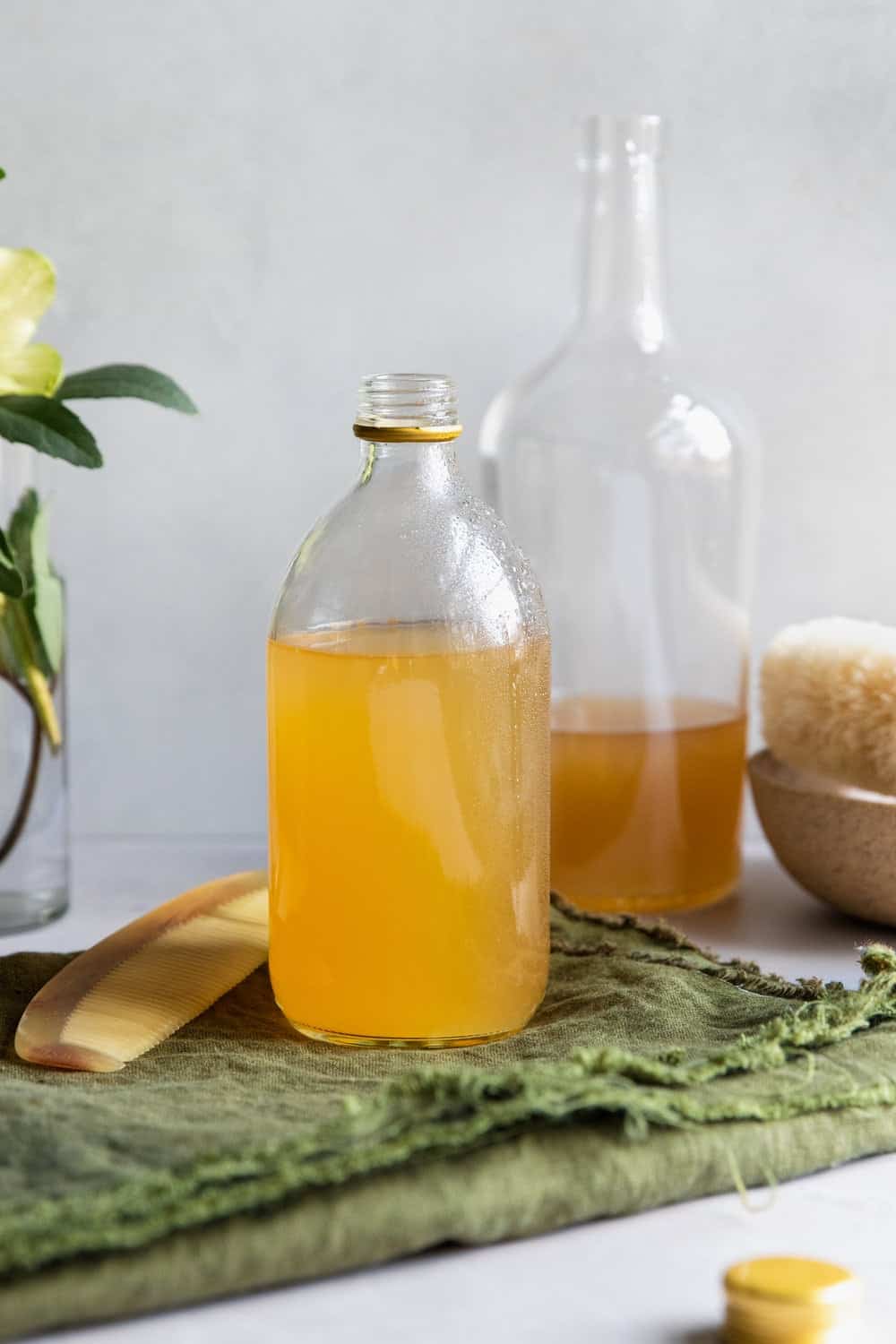 Apple cider vinegar scalp rinse for an itchy scalp home remedy