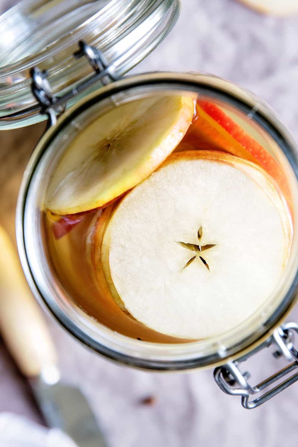 The simple way to make your own apple cider vinegar