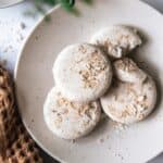 How to make oatmeal bath bombs for itchy skin