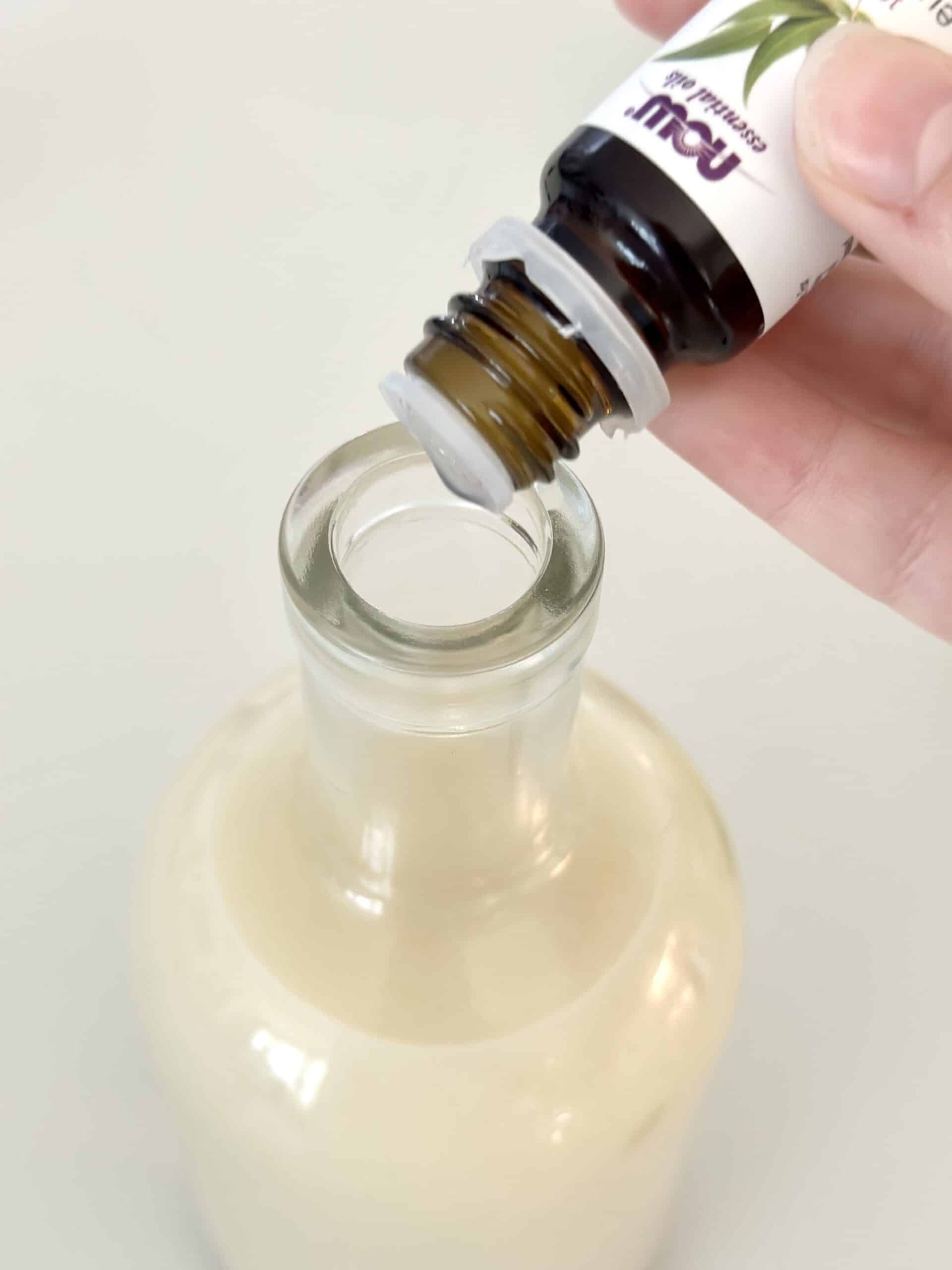 Adding essential oils to pH shampoo