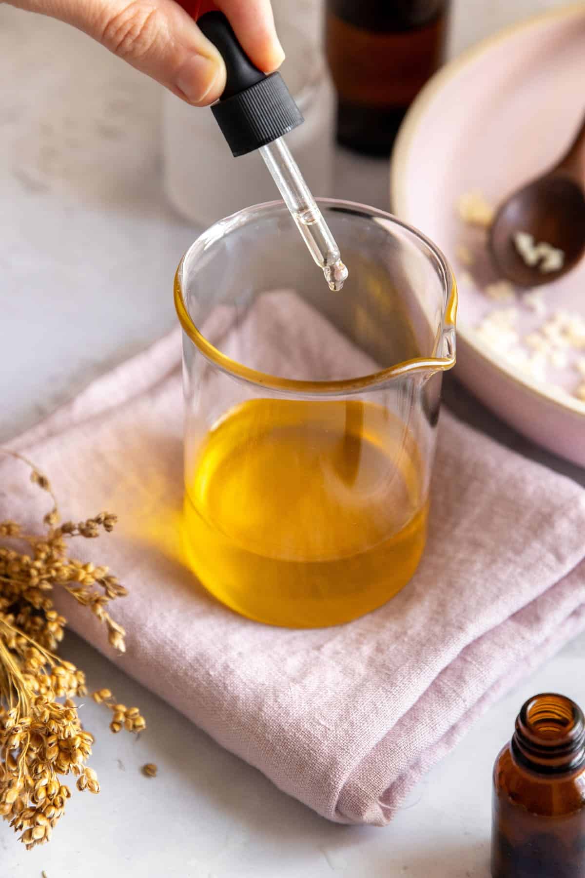 Add nail strenghtening essential oils to your DIY cuticle balm recipe