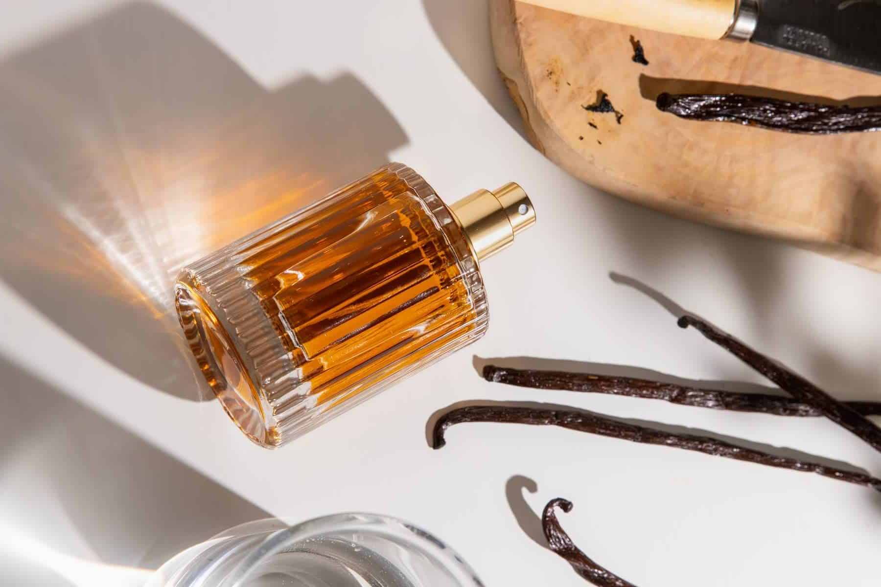 5 Ways to Make Vanilla Essential Oil Perfume