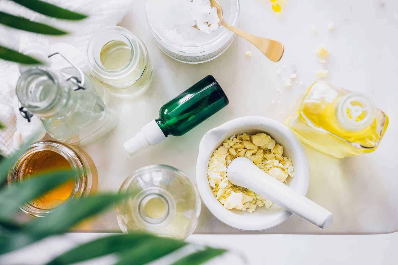 10 Natural Moisturizers for Your Face You Can Find in the Kitchen