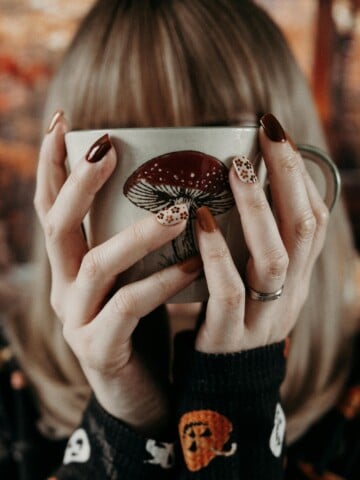 Cute Halloween nails