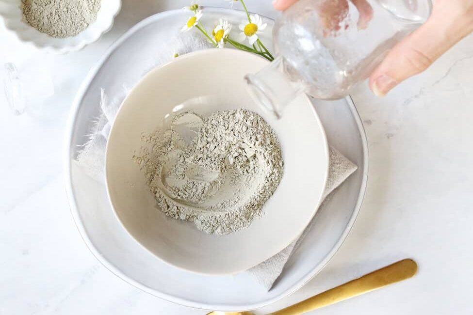 Armpit Detox Mask (+ How to Switch to Natural Deodorant)