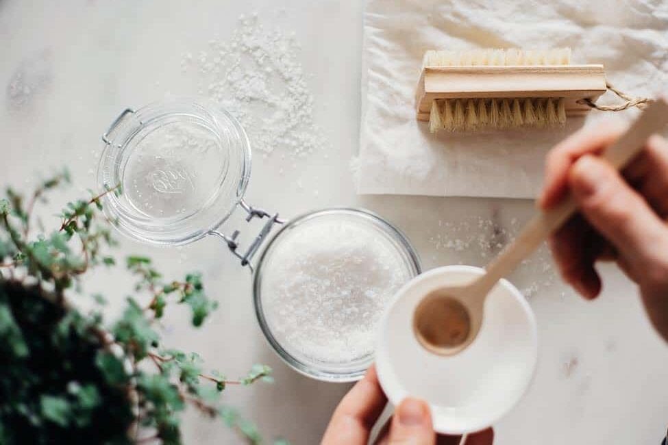 Softening Detox Bath | 8 Beauty Uses for Coconut Oil Softening Detox Bath | 9 Beauty Uses for Coconut Oil